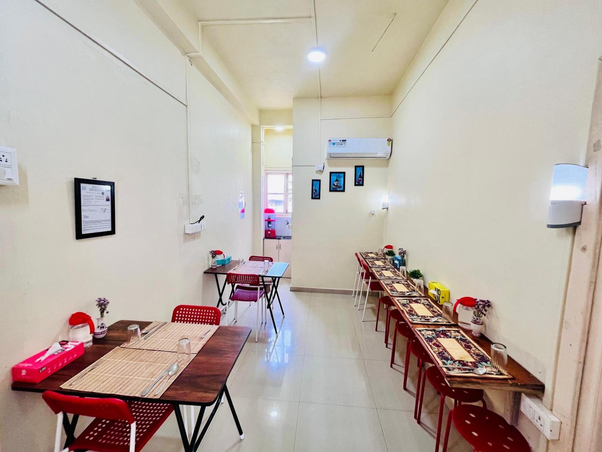 Aizawl Guest House Apartments Exterior photo