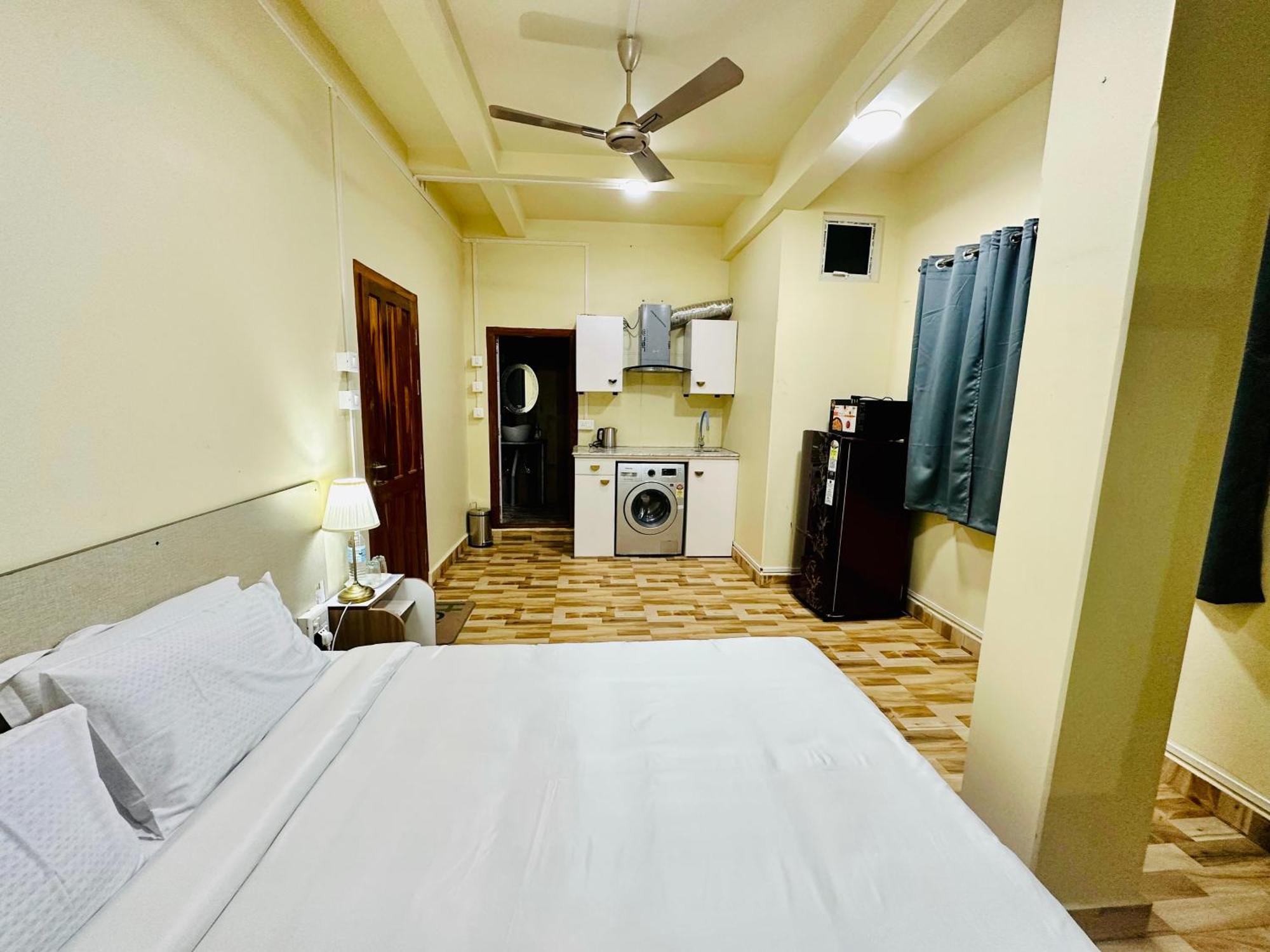 Aizawl Guest House Apartments Exterior photo